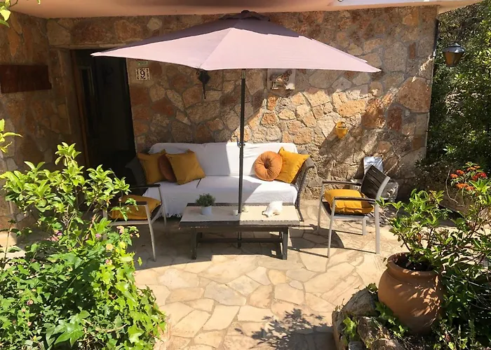 Cala Canyelles Villa & Private Studio With Garden *