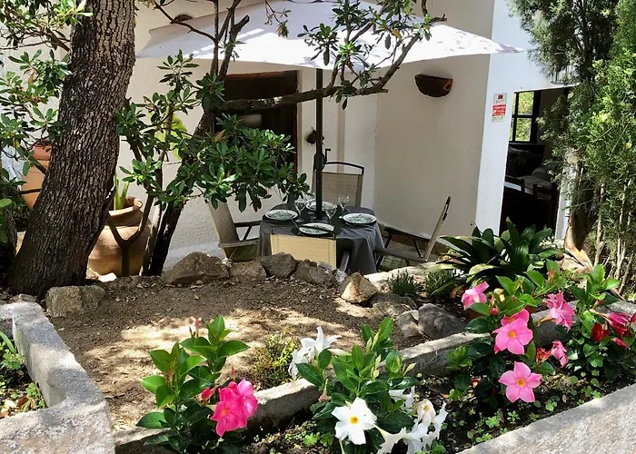 Cala Canyelles Villa & Private Studio With Garden