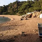 Cala Canyelles Villa & Private Studio With Garden