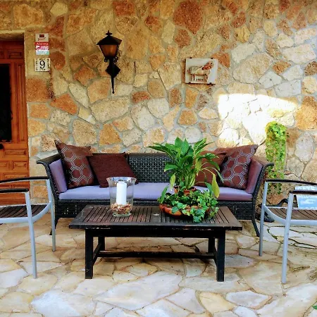 Hébergement de vacances Cala Canyelles & Private With Garden