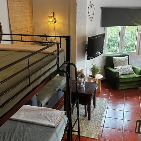 Cala Canyelles Villa & Private Studio With Garden Prázdninový dům *